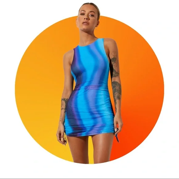 Motel Rocks | Dresses | Motel Rocks Ardilla Bodycon Dress In Solarized Blue  Print Sz Xs | Poshmark